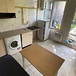 At The Seaside Appartamento