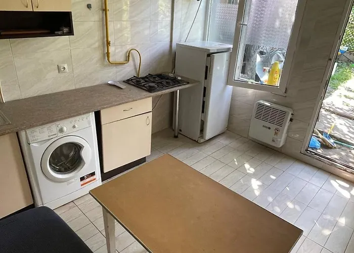 At The Seaside Apartment