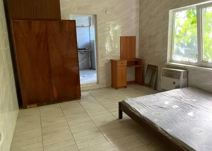 아파트 At The Seaside *