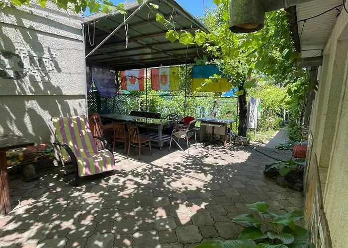 At The Seaside 아파트